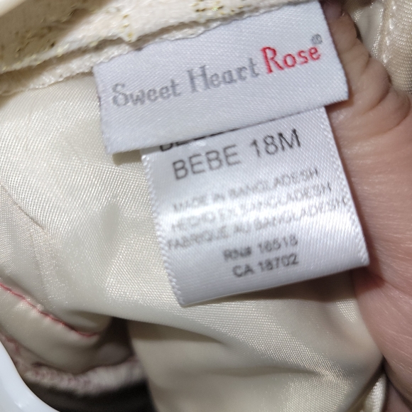 🆕️ Sweet Heart Rose Cream Lace Dress W/ Red Satin Bowp - Picture 3 of 4